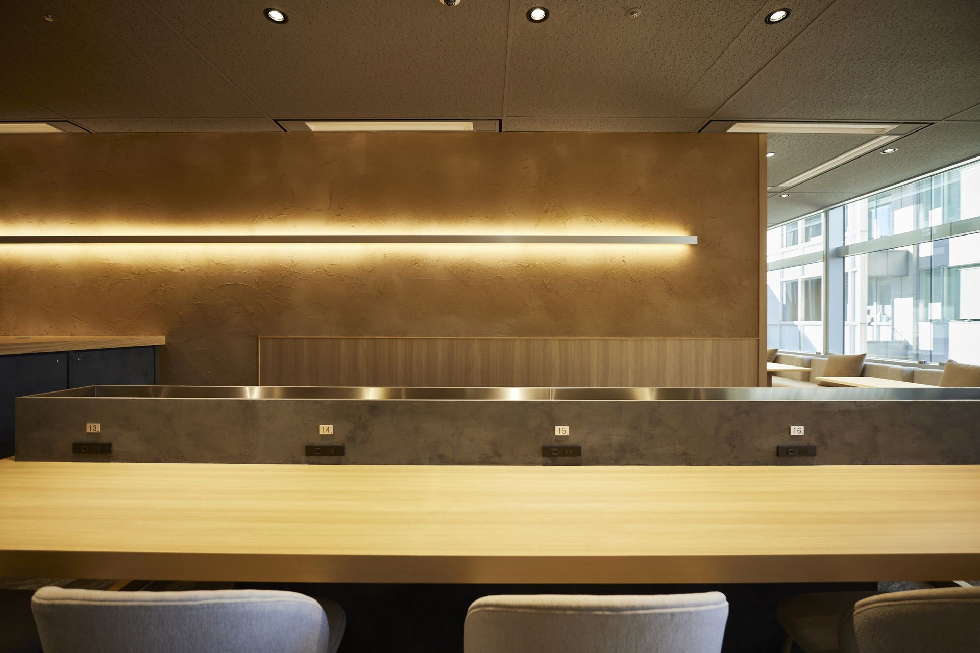 「EXPRESS WORK-Lounge」「EXPRESS WORK-Office」